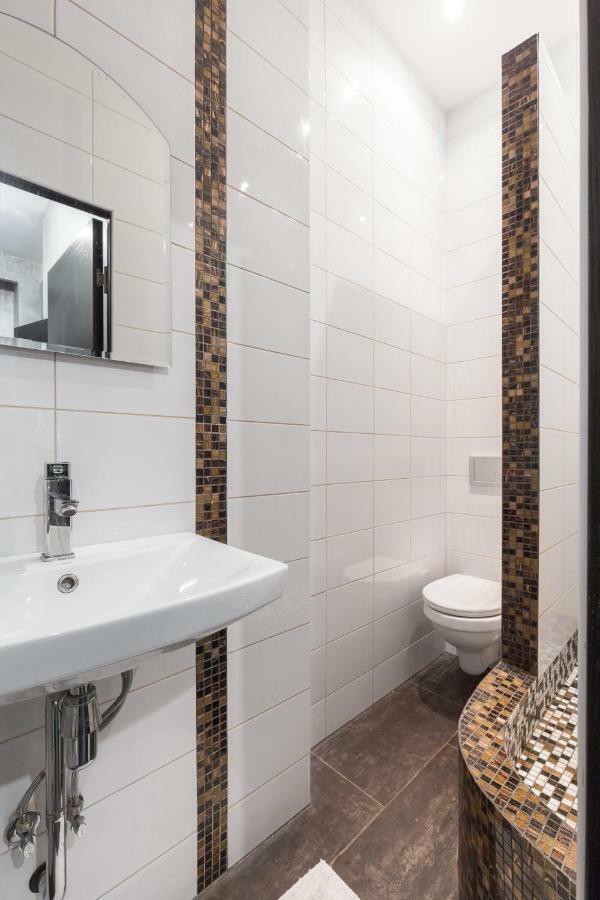 Aivisapartment リガ エクステリア 写真